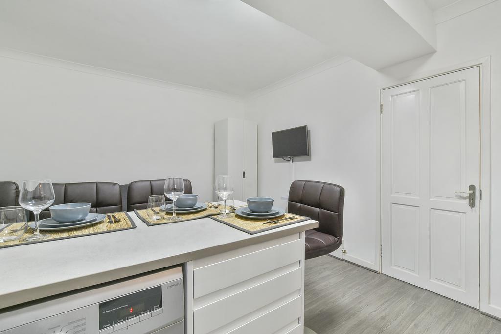 Sachin'S 2 Bedrooms Apartment Лондон Экстерьер фото